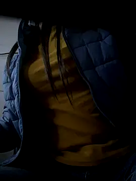 Snapshot of Tuongvy05 chatting on 12/03/25, 02:48 Tuongvy05 online show from 12/03/25, 02:48