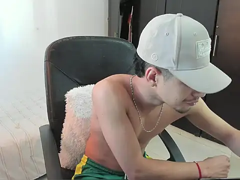 Chandler ken online show from 09/10/25, 12:27