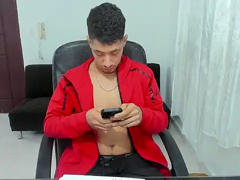 Chandler ken online show from 09/15/25, 04:34