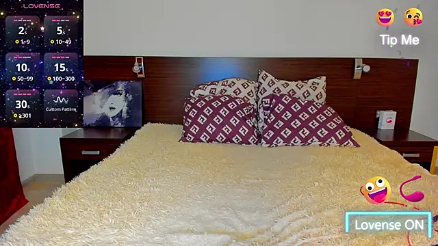 Snapshot of Hanna_Becrett17 chatting on 03/06/25, 02:29 Hanna Becrett17 online show from 03/06/25, 02:29