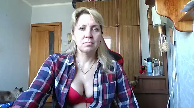 IrinaB1 online show from 02/28/25, 07:26