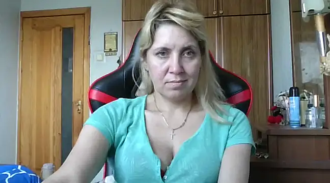 IrinaB1 online show from 03/12/25, 10:37