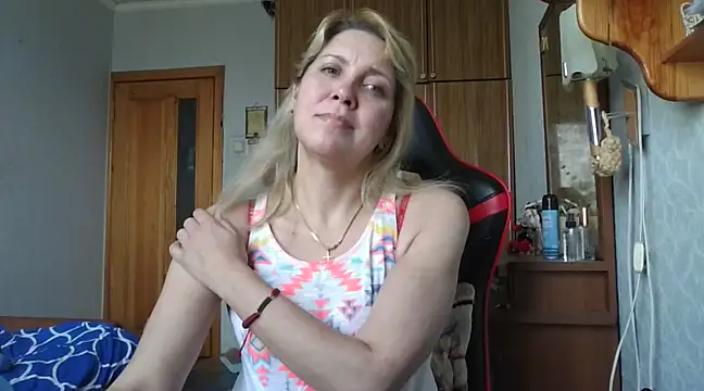 IrinaB1 online show from 03/13/25, 07:31