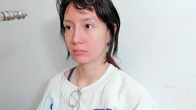 lizzy davis 1 online show from 10/12/25, 04:22