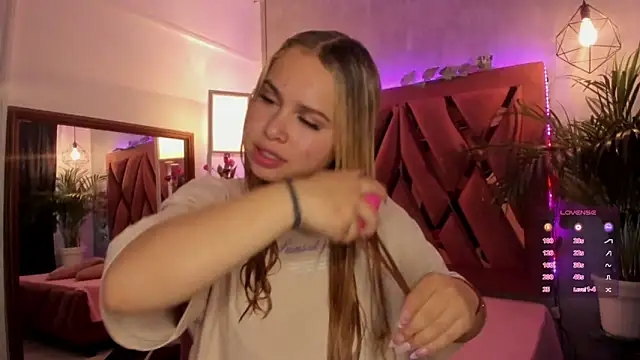 Haelycute online show from 01/26/25, 11:50