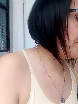 IsisBlake online show from 03/03/25, 07:17