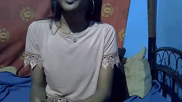 Snapshot of indiangeni20 chatting on 06/22/26, 01:52 indiangeni20 online show from 06/22/26, 01:52