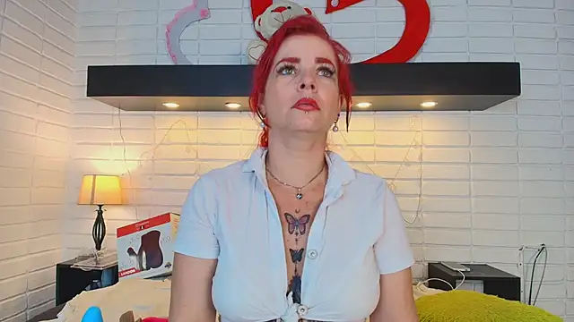 HannaBrave online show from 02/25/25, 08:36