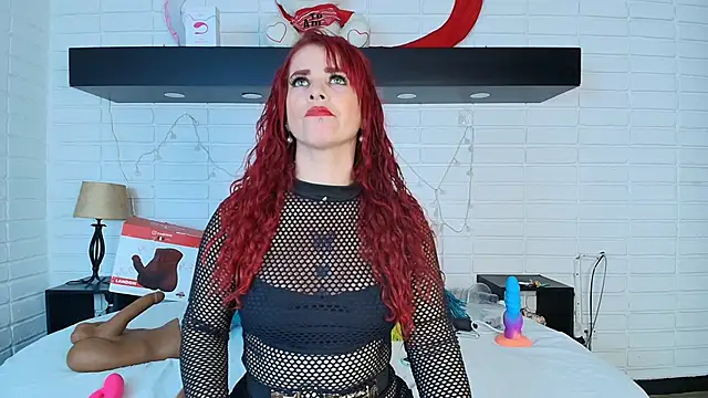 HannaBrave online show from 03/06/25, 12:19