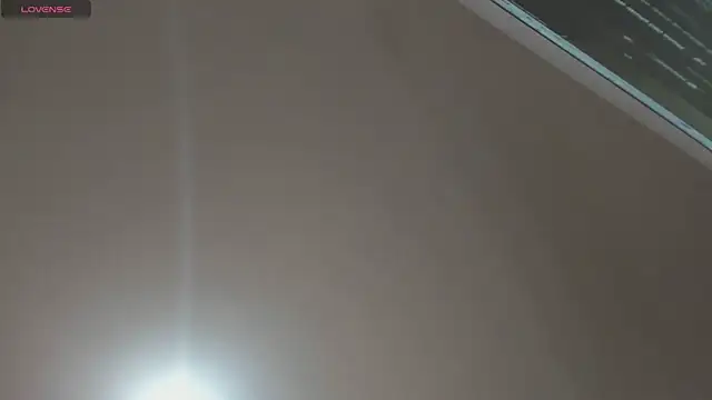 Snapshot of lilybaudyn_ chatting on 05/11/26, 08:42 lilybaudyn online show from 05/11/26, 08:42