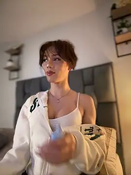 Carlita cute online show from 02/05/25, 01:37