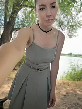 Crazy-Rosa online show from 06/17/26, 08:17