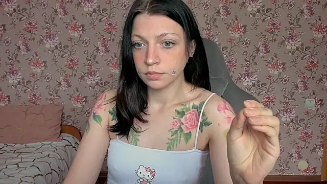 Lolly Haze online show from 05/08/26, 03:34