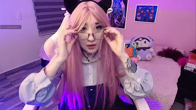 Snapshot of Miwa_violet chatting on 04/22/26, 01:08 Miwa violet online show from 04/22/26, 01:08