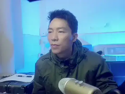 xhqds online show from 02/06/25, 03:52