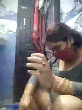 kirti  arora online show from 12/27/24, 06:35