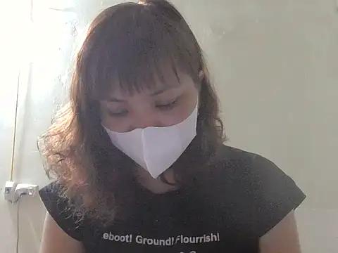 Angela-Eira online show from 05/11/26, 06:16