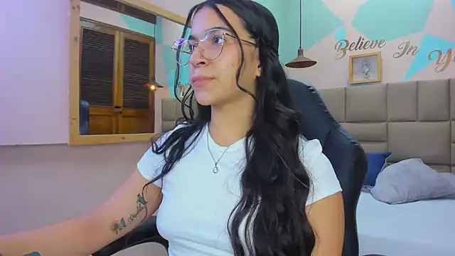 Snapshot of lalytulu99 chatting on 01/21/25, 07:06 lalytulu99 online show from 01/21/25, 07:06