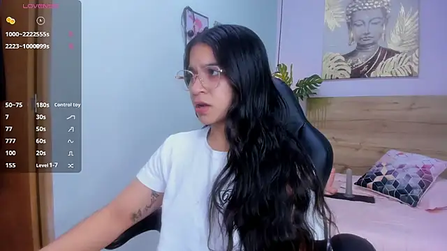 Snapshot of lalytulu99 chatting on 09/28/25, 06:02 lalytulu99 online show from 09/28/25, 06:02