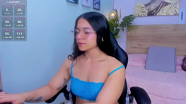 Snapshot of lalytulu99 chatting on 12/02/25, 05:19 lalytulu99 online show from 12/02/25, 05:19