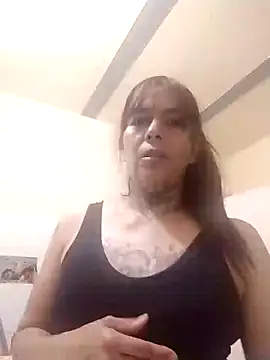Snapshot of Dakary_hot chatting on 01/22/25, 11:10 Dakary hot online show from 01/22/25, 11:10