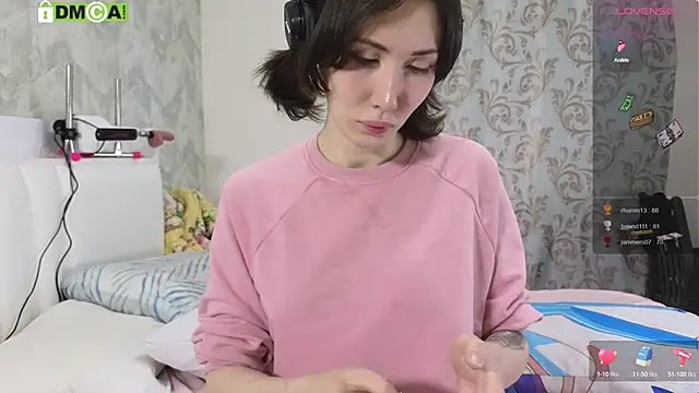 KawaiiNullify online show from 09/27/25, 12:10