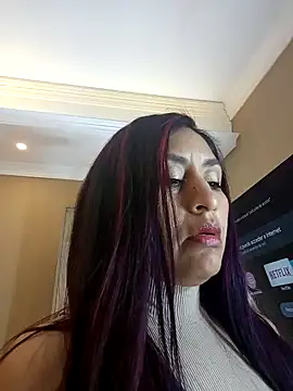 MonicaMoret online show from 01/25/25, 12:05