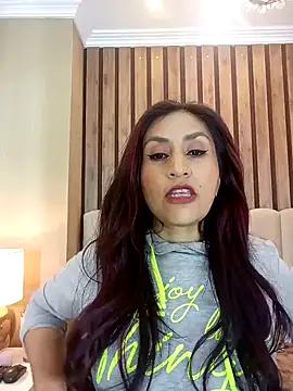 MonicaMoret online show from 02/12/25, 12:12