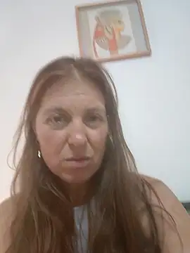 Snapshot of Vikipusssy chatting on 04/15/26, 09:37 Vikipusssy online show from 04/15/26, 09:37