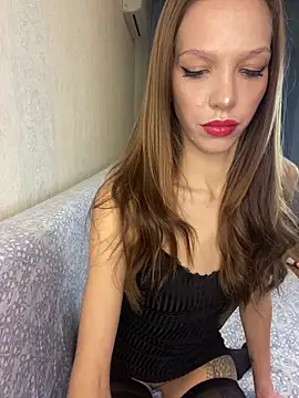 Snapshot of KateMariett chatting on 01/21/25, 10:30 KateMariett online show from 01/21/25, 10:30