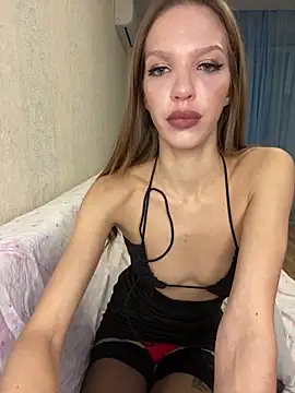 Snapshot of KateMariett chatting on 03/02/25, 10:38 KateMariett online show from 03/02/25, 10:38