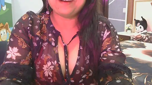 Manpreet cute online show from 05/07/26, 05:07