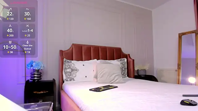 CharmingAnnie online show from 02/12/25, 06:30