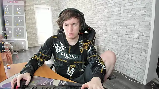 iliaskrislove online show from 03/17/25, 11:53