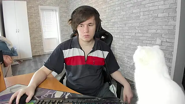 iliaskrislove online show from 03/20/25, 11:16