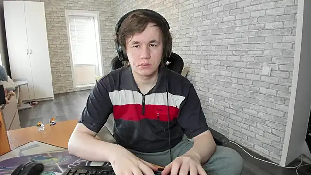 iliaskrislove online show from 03/21/25, 12:28