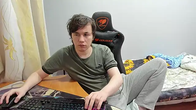 iliaskrislove online show from 09/14/25, 09:03