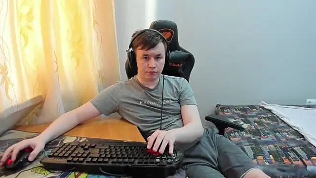 Snapshot of iliaskrislove chatting on 05/16/26, 12:07 iliaskrislove online show from 05/16/26, 12:07