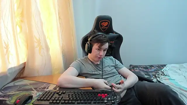 Snapshot of iliaskrislove chatting on 06/07/26, 12:53 iliaskrislove online show from 06/07/26, 12:53