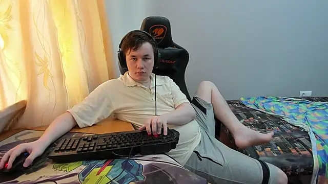 Snapshot of iliaskrislove chatting on 07/16/26, 06:19 iliaskrislove online show from 07/16/26, 06:19