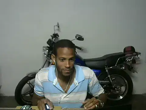 Snapshot of michel_sc chatting on 03/21/26, 05:12 michel sc online show from 03/21/26, 05:12