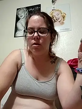 Snapshot of FreakNastyLacie chatting on 07/28/26, 02:07 FreakNastyLacie online show from 07/28/26, 02:07