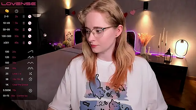 Snapshot of Aemilia_ chatting on 07/01/26, 08:38 Aemilia online show from 07/01/26, 08:38