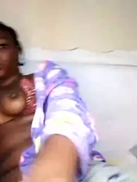 zaynlovena online show from 11/30/25, 08:46