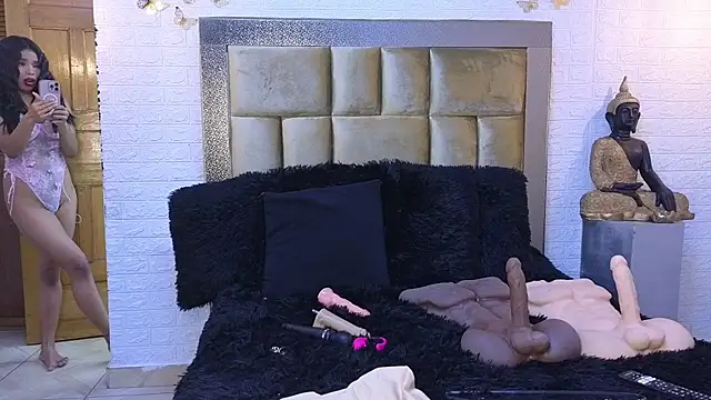 ximenawilliamss online show from 02/02/25, 05:53