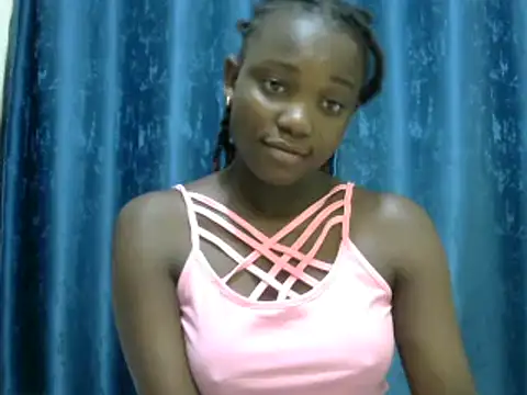 Snapshot of Latiffagodess chatting on 01/28/25, 08:25 Latiffagodess online show from 01/28/25, 08:25