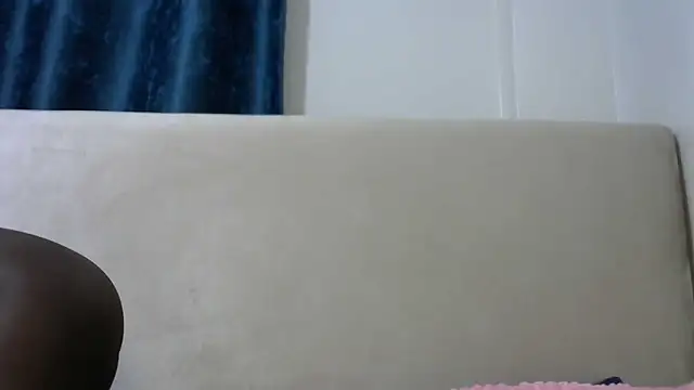 Snapshot of Latiffagodess chatting on 10/31/25, 05:30 Latiffagodess online show from 10/31/25, 05:30