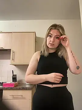 Rebeccaxxx online show from 12/31/24, 03:09