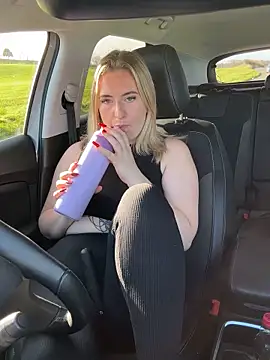 Rebeccaxxx online show from 11/10/25, 10:58