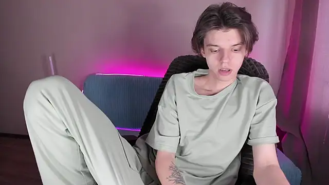 Liam sexy1 online show from 02/21/25, 02:06